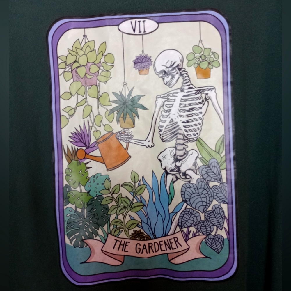 Shein Curve The Gardener Tarot Shirt